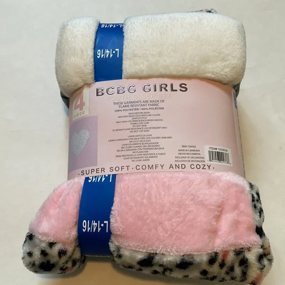 NWT BCBG Girls 4 piece pajama set super soft comfy and cozy - Picture 5 of 9